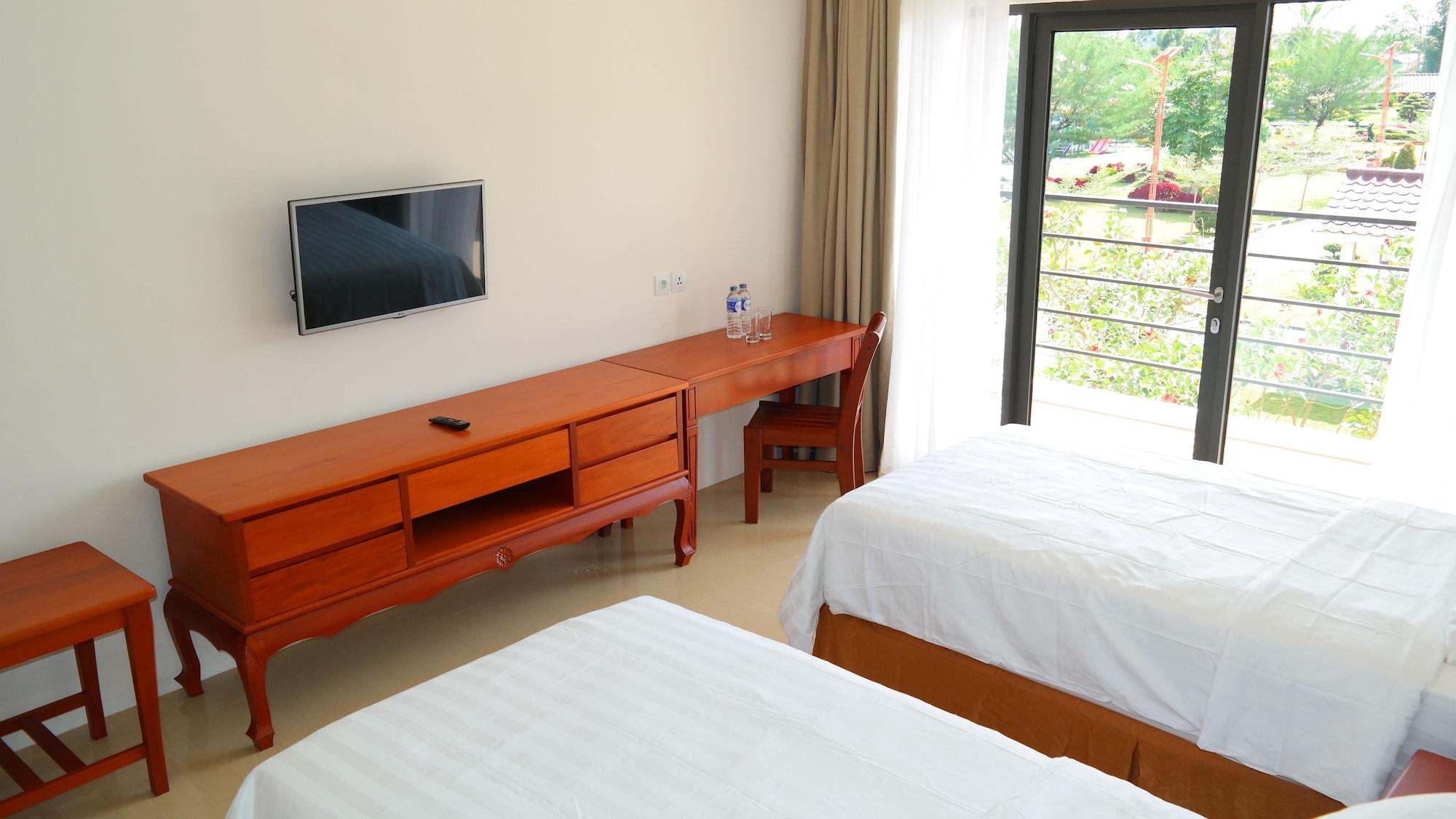 Thong'S Inn Hotel Kualanamu Medan Dış mekan fotoğraf