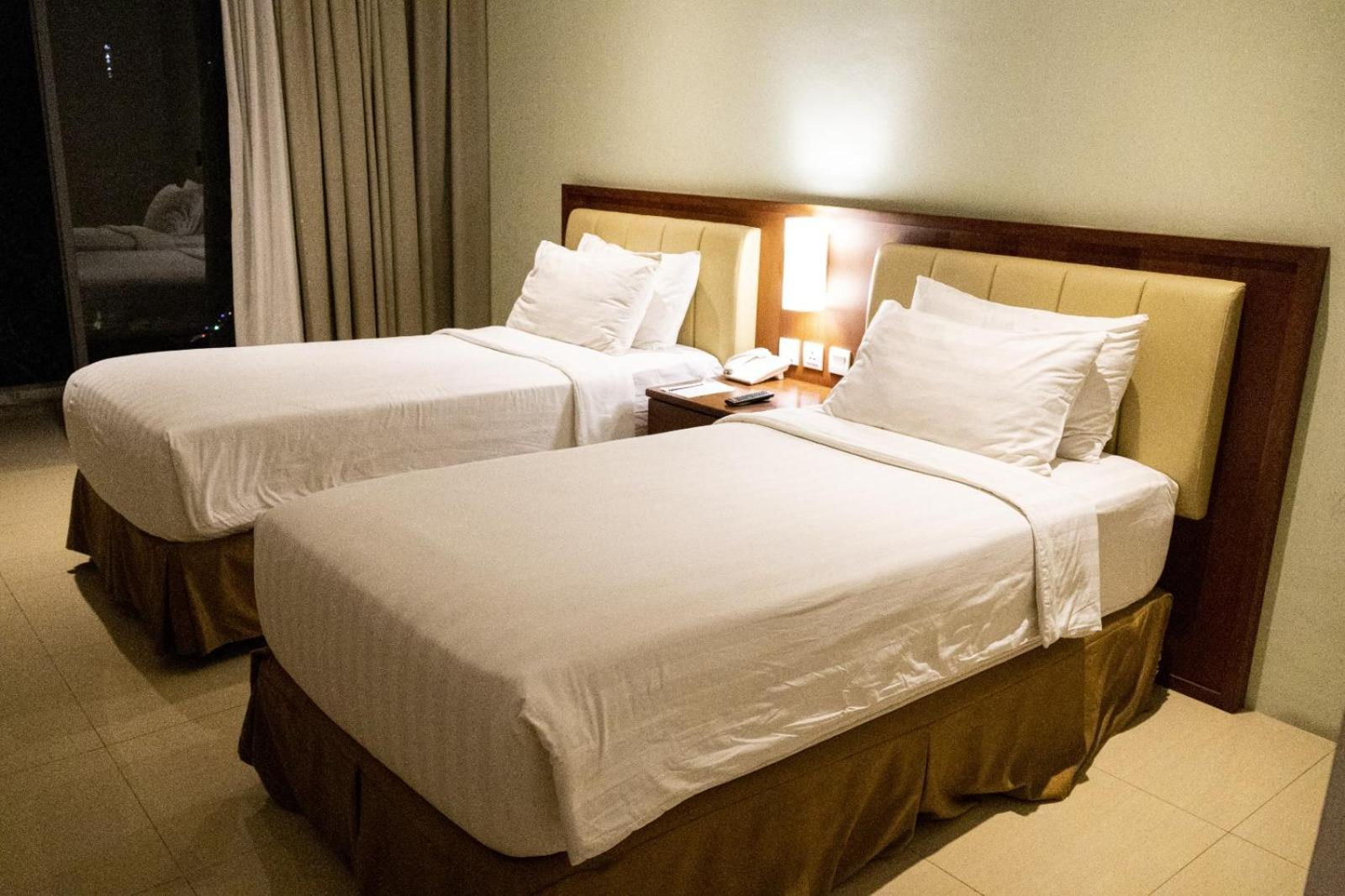 Thong'S Inn Hotel Kualanamu Medan Dış mekan fotoğraf