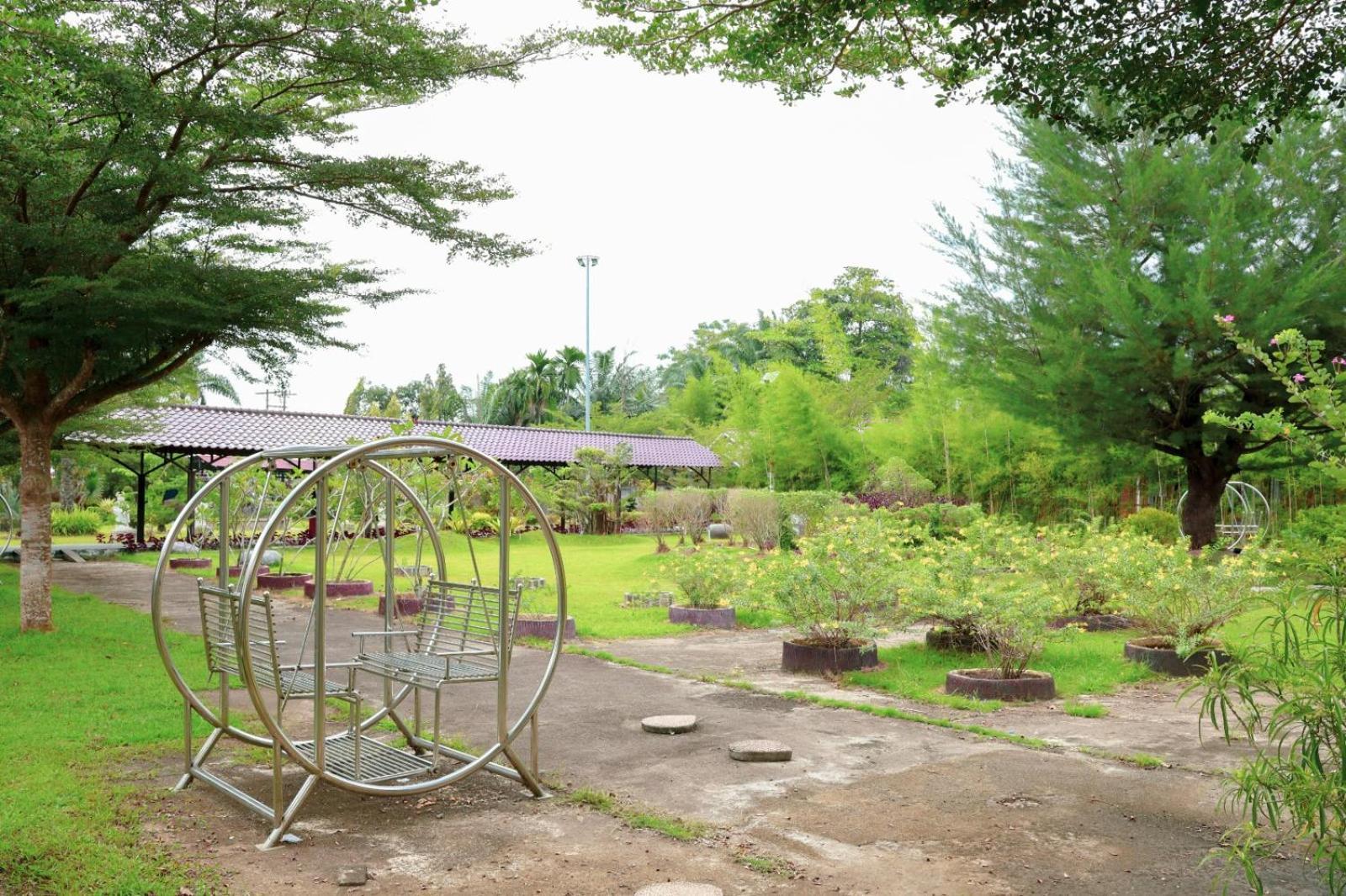 Thong'S Inn Hotel Kualanamu Medan Dış mekan fotoğraf