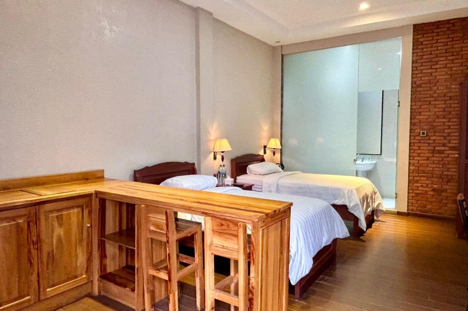 Thong'S Inn Hotel Kualanamu Medan Dış mekan fotoğraf