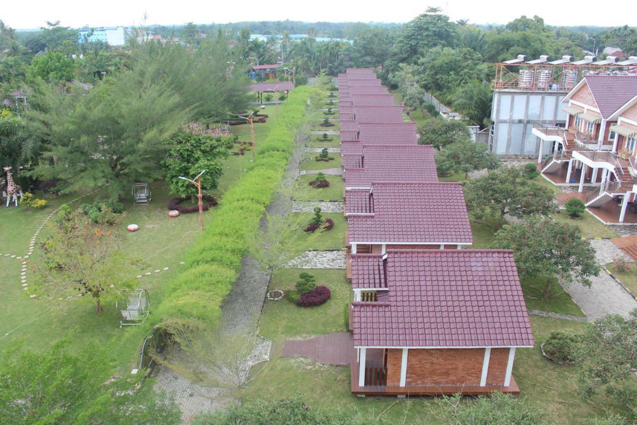 Thong'S Inn Hotel Kualanamu Medan Dış mekan fotoğraf